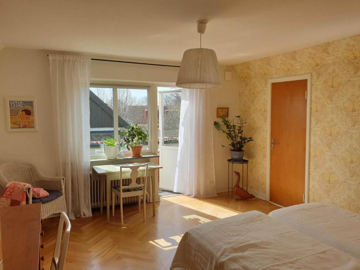 Egen Ovanvaning I Charmig Villa Naera Havet Ystad Ngoại thất bức ảnh